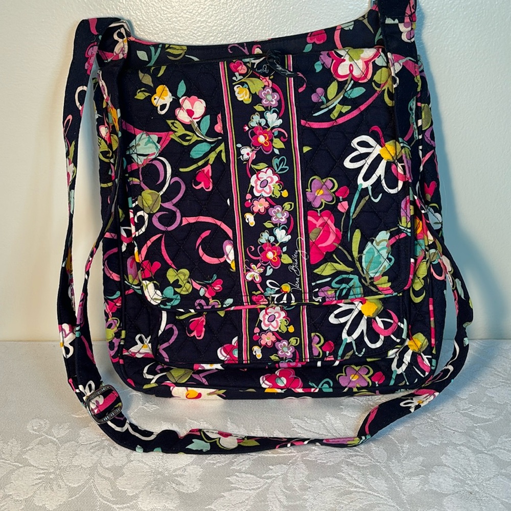 Vera Bradley Mailbag Crossbody Shoulder Bag in Ribbons